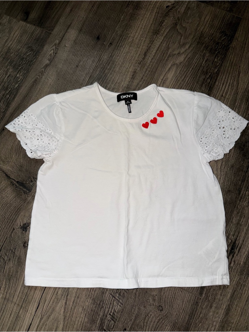 DKNY White Short-Sleeve Tee with Red Heart Accents